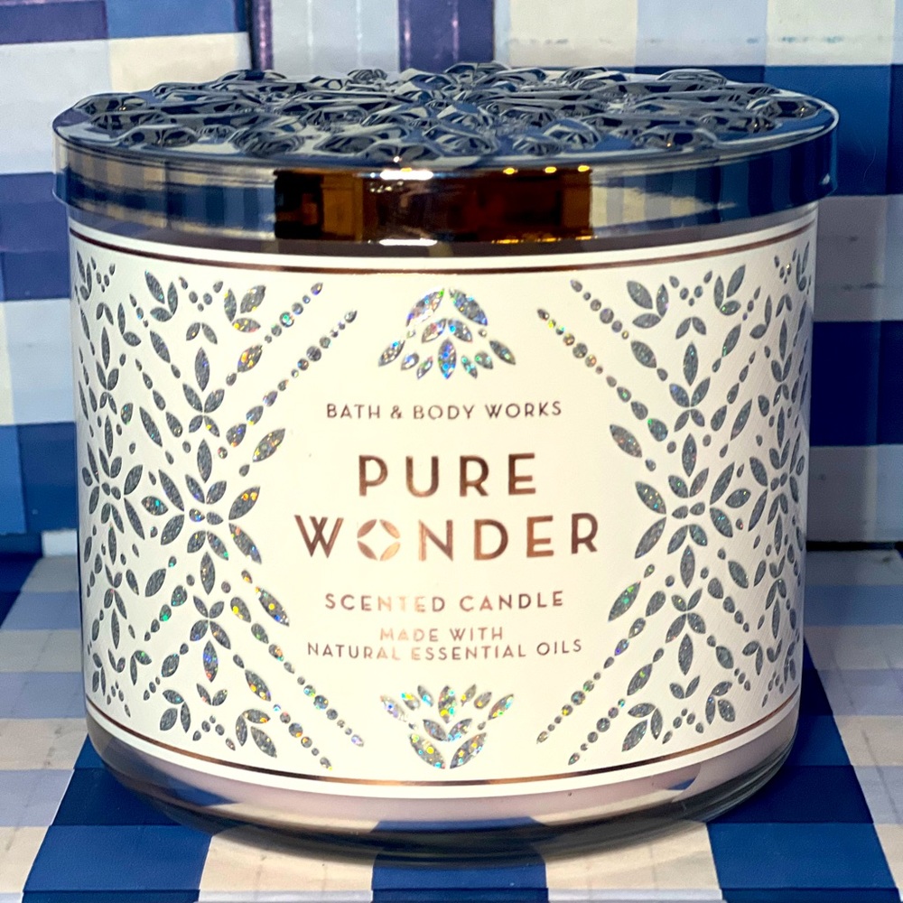 Bath & Body Works Pure Wonder Candle